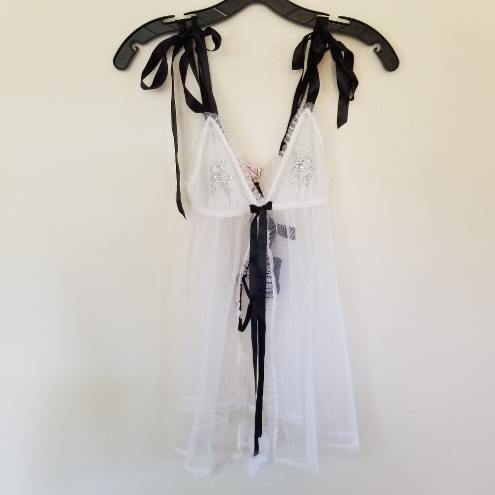 NWT Victoria Secret Lingerie Snowflake 2 Piece Thong Nightie Set Size XS - Picture 11 of 13